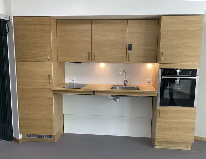 height adjustable kitchen worktop