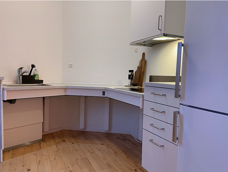 Accessible kitchen worktop