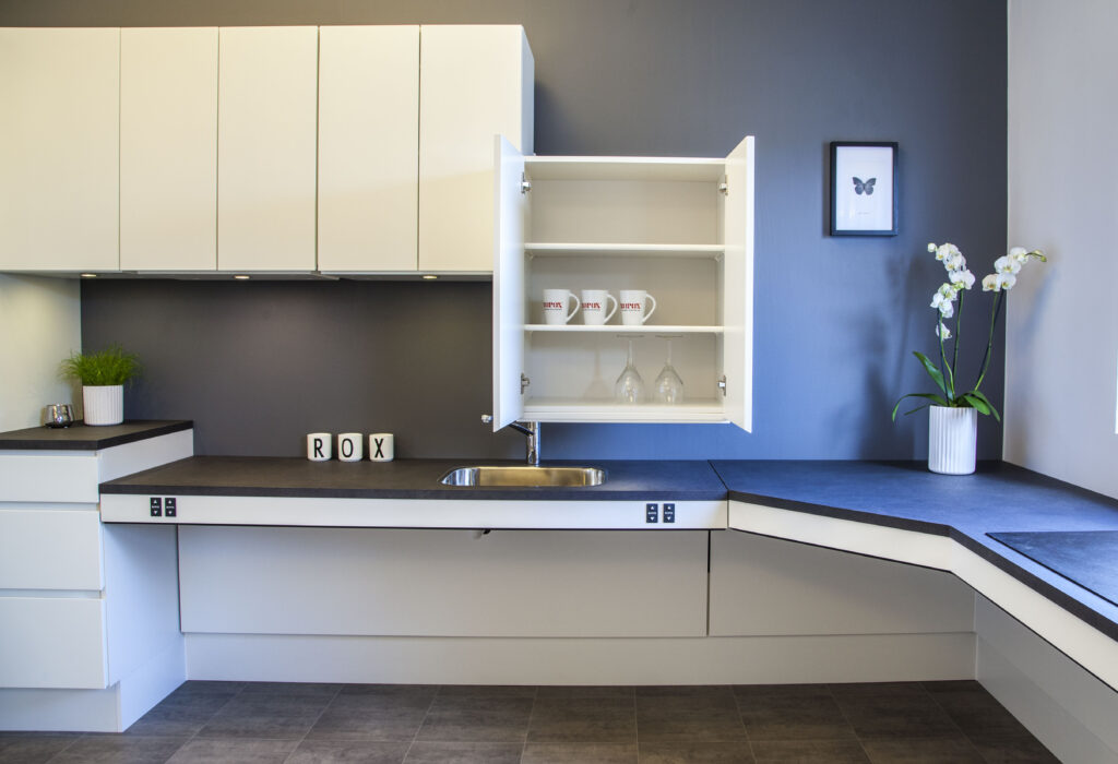 rise and fall kitchen