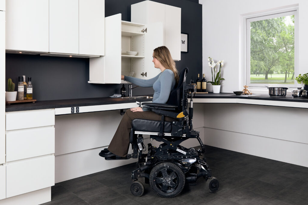 Accessible kitchen for wheelchair users