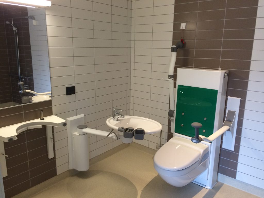height adjustable bathroom solution