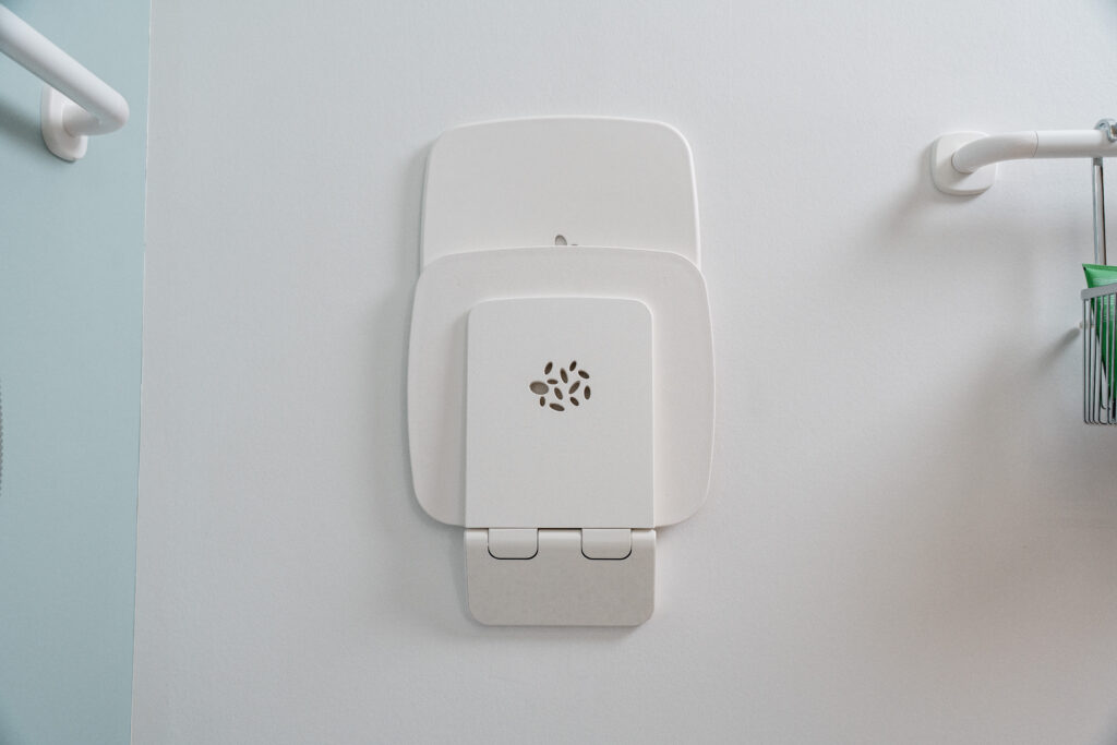 DuraMini shower seat
